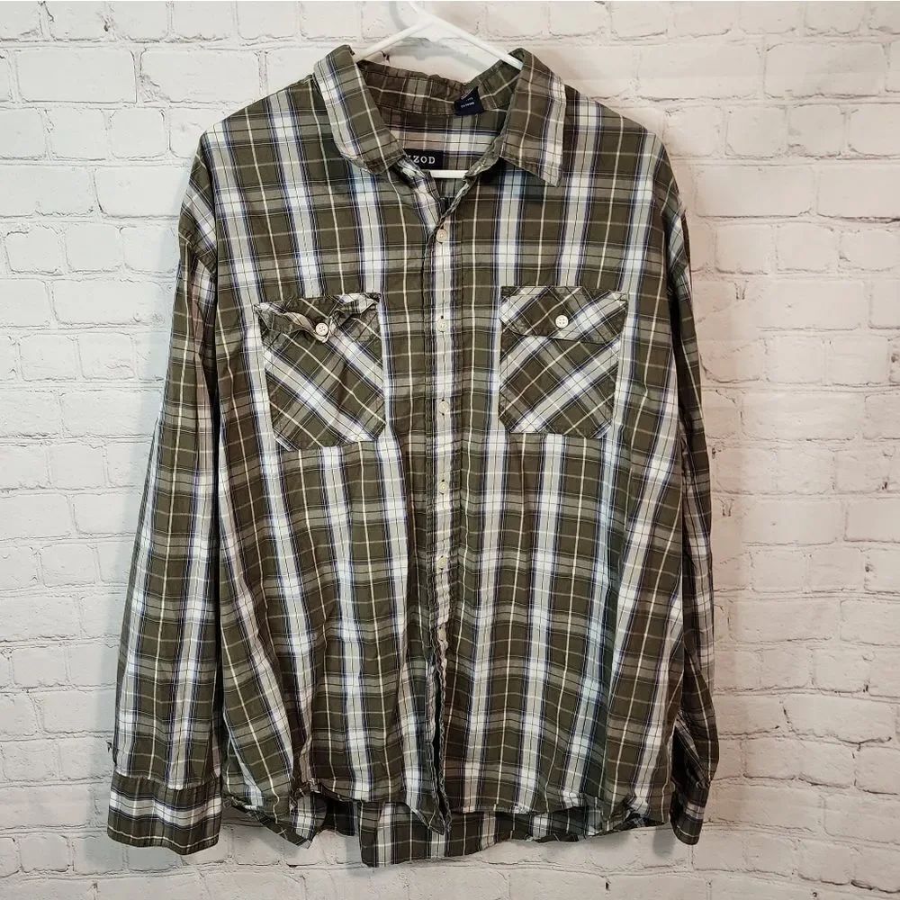 Men's Izod longsleeve button-down shirt, size XXL